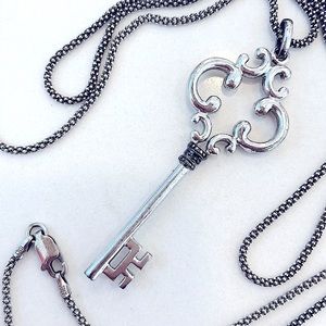 925 Silver & Diamond Key Necklace